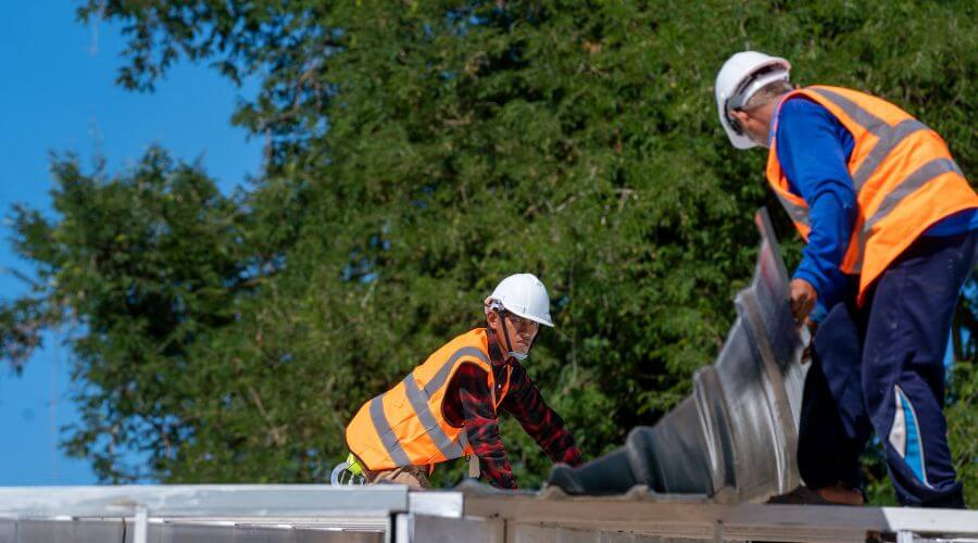 Professional gutter cleaning in Waccabuc, NY